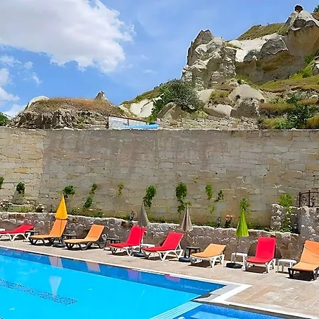 Grand Elite Cave